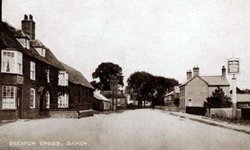Beeston Cross about 1920